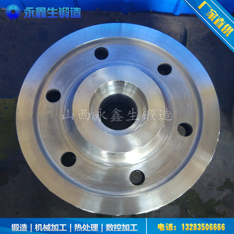 鋼水罐回轉(zhuǎn)車(chē)車(chē)輪鍛件